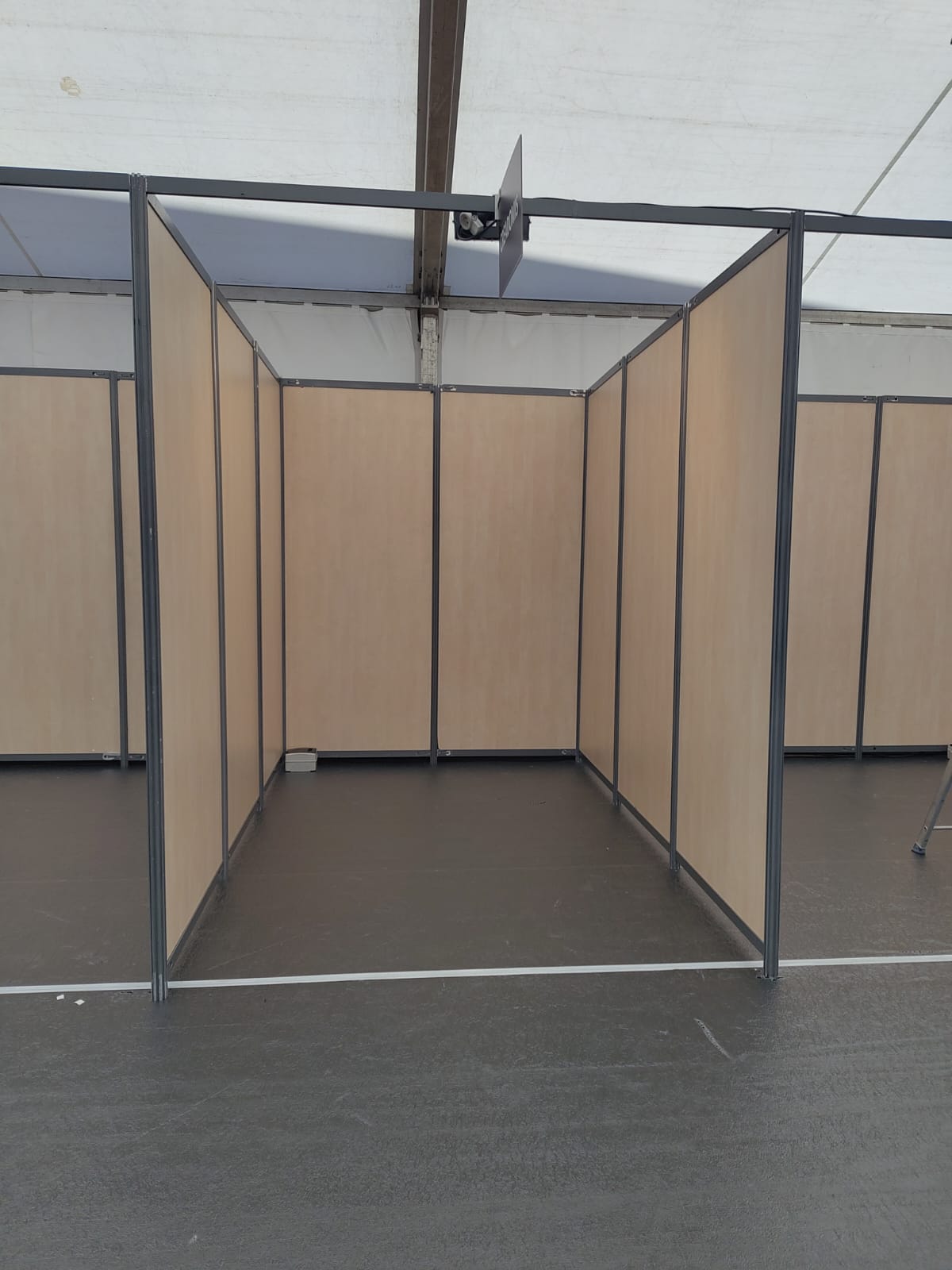 Creadomis - Salon de l'Immobilier et de l'Habitat - Oise - Beauvais - Stand vide